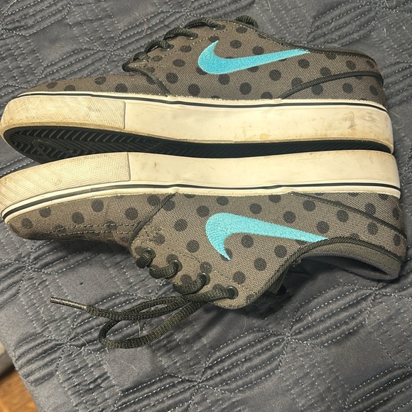 Nike x Stefan Janoski collaboration sneakers - Picture 3 of 5